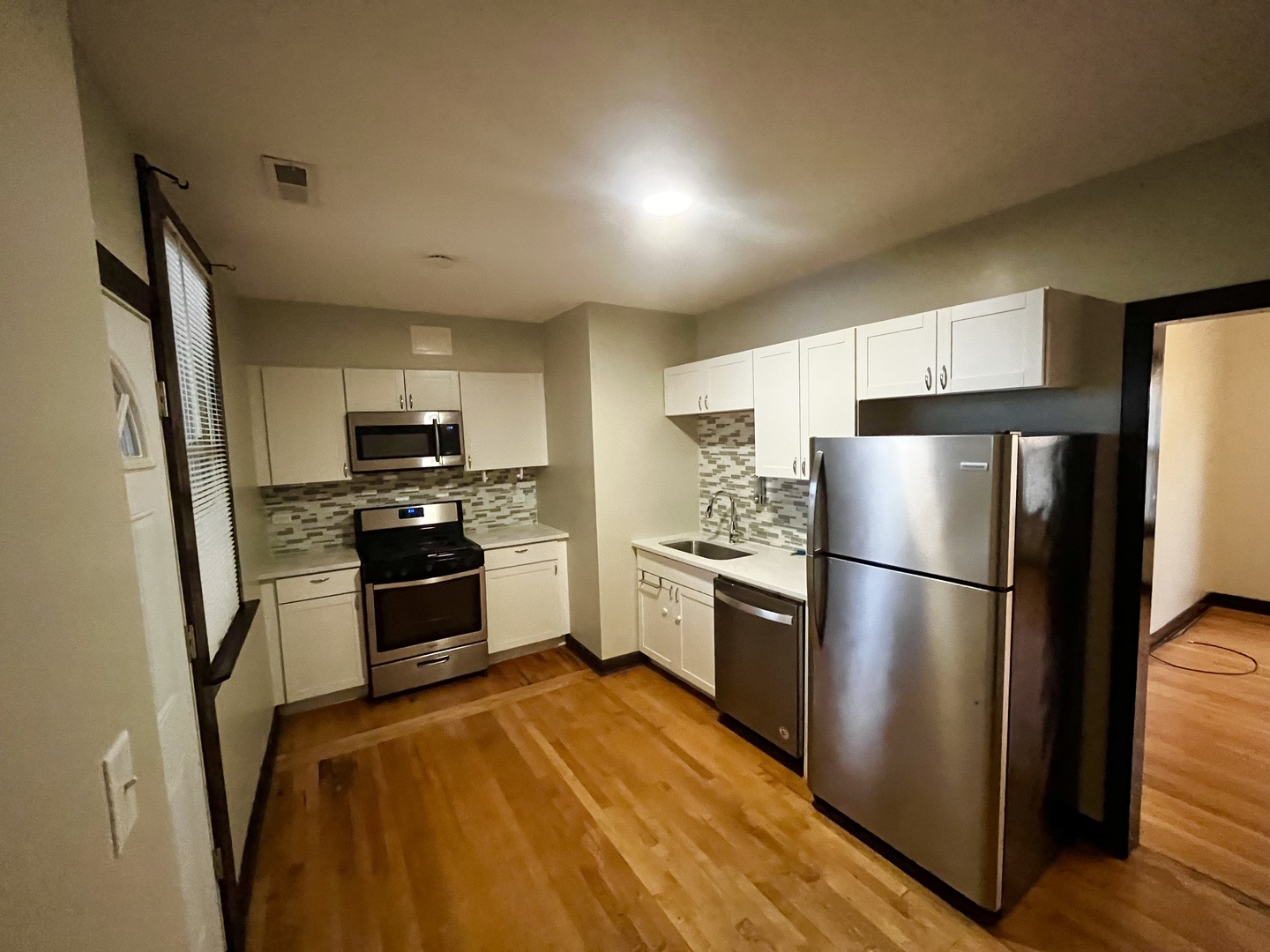 3123 W 55th Street 2w Property Photo 8