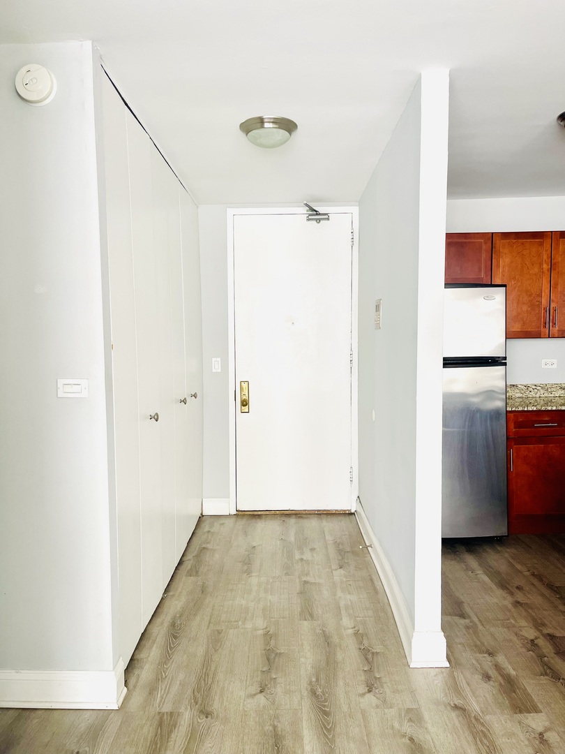 655 W Irving Park Road 311 Property Photo 4