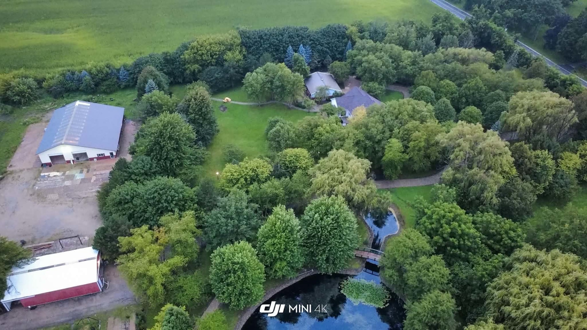 47w975 Lenschow Road Property Photo 2