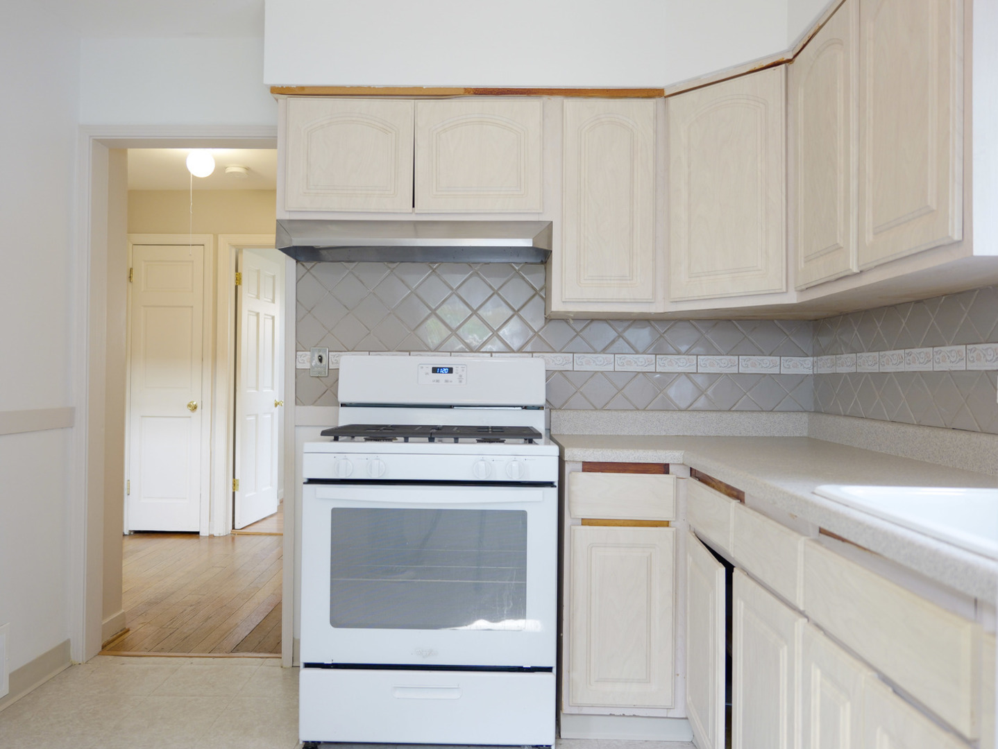 2731 Elder Lane Property Photo 11