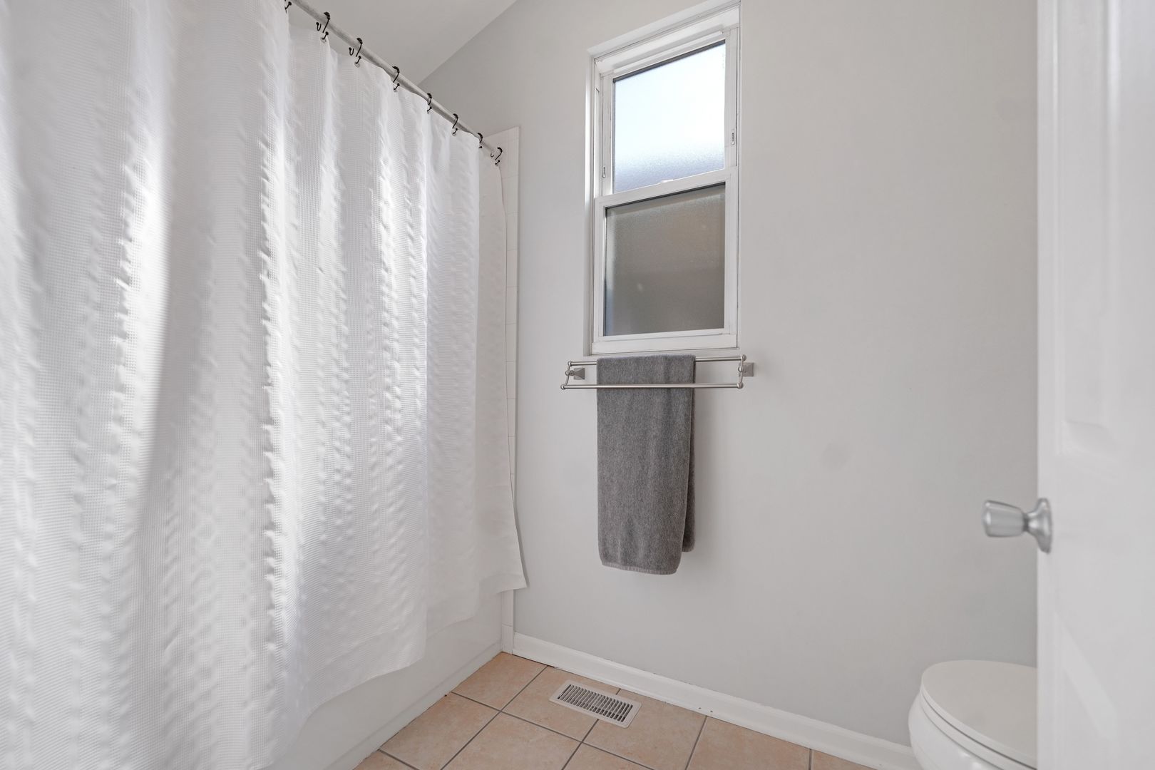 1427 W Superior Street 2f Property Photo 20