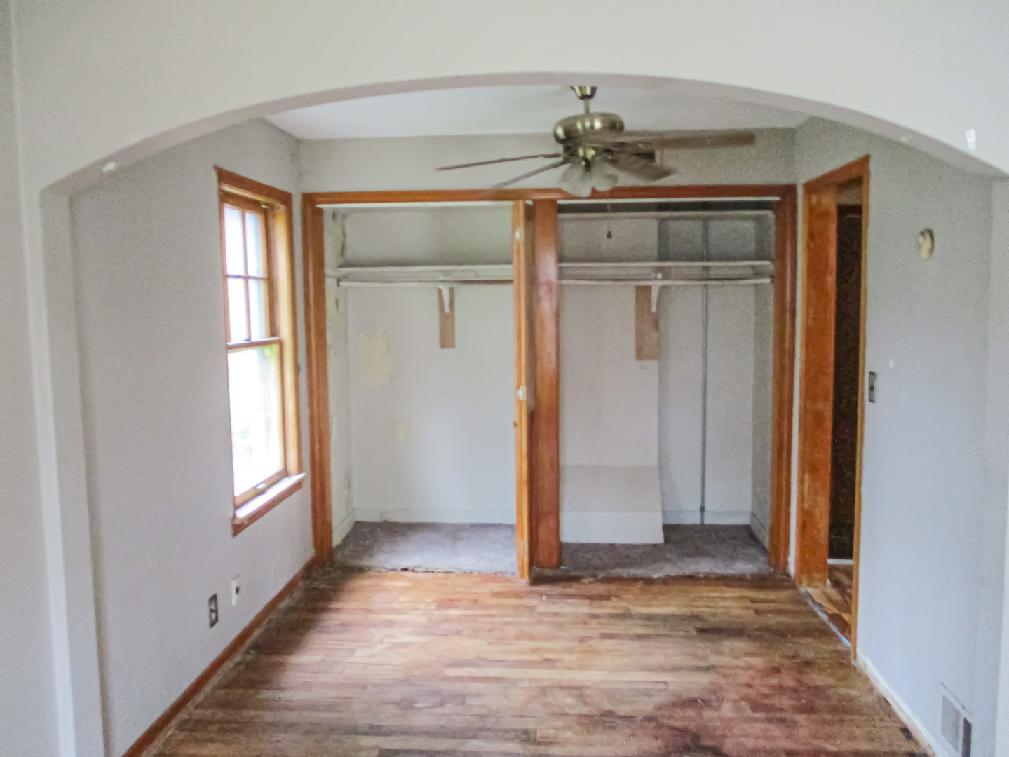 4228 Konrad Avenue Property Photo 4