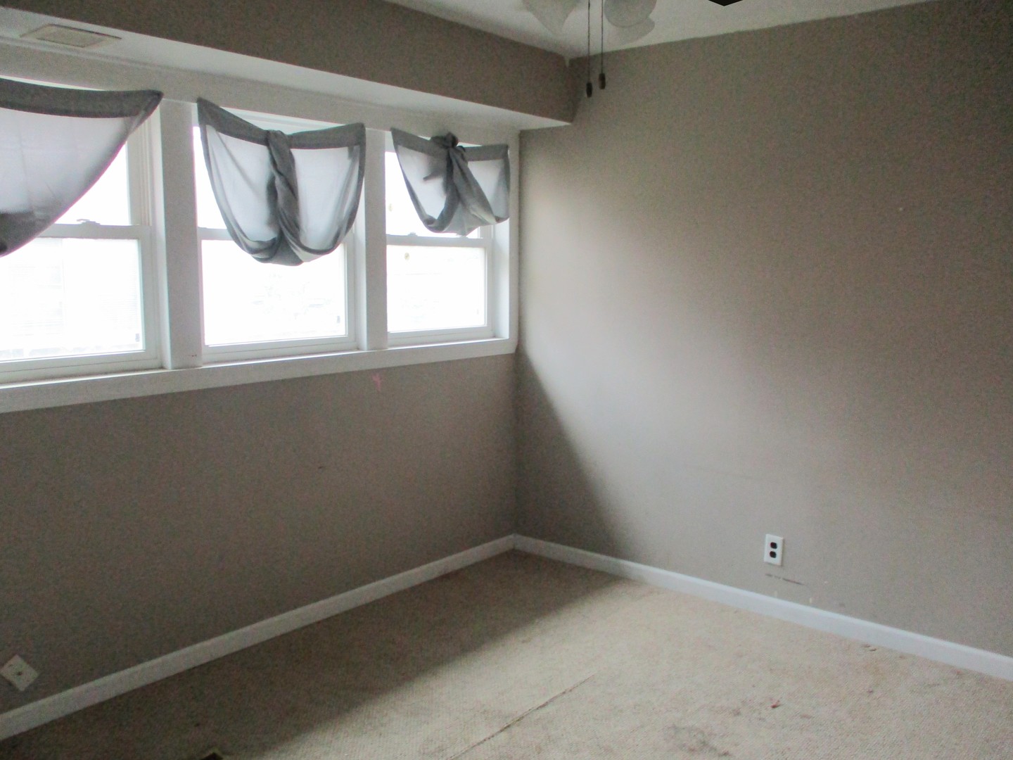 4228 Konrad Avenue Property Photo 7