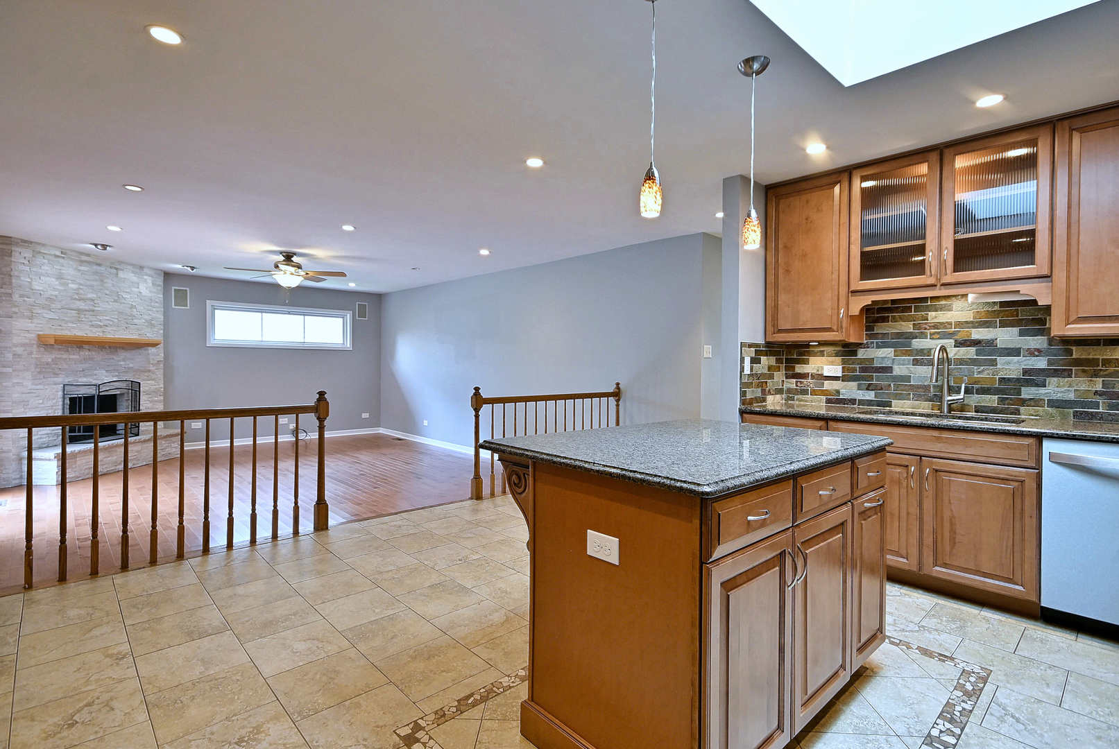 712 67th Street Property Photo 6