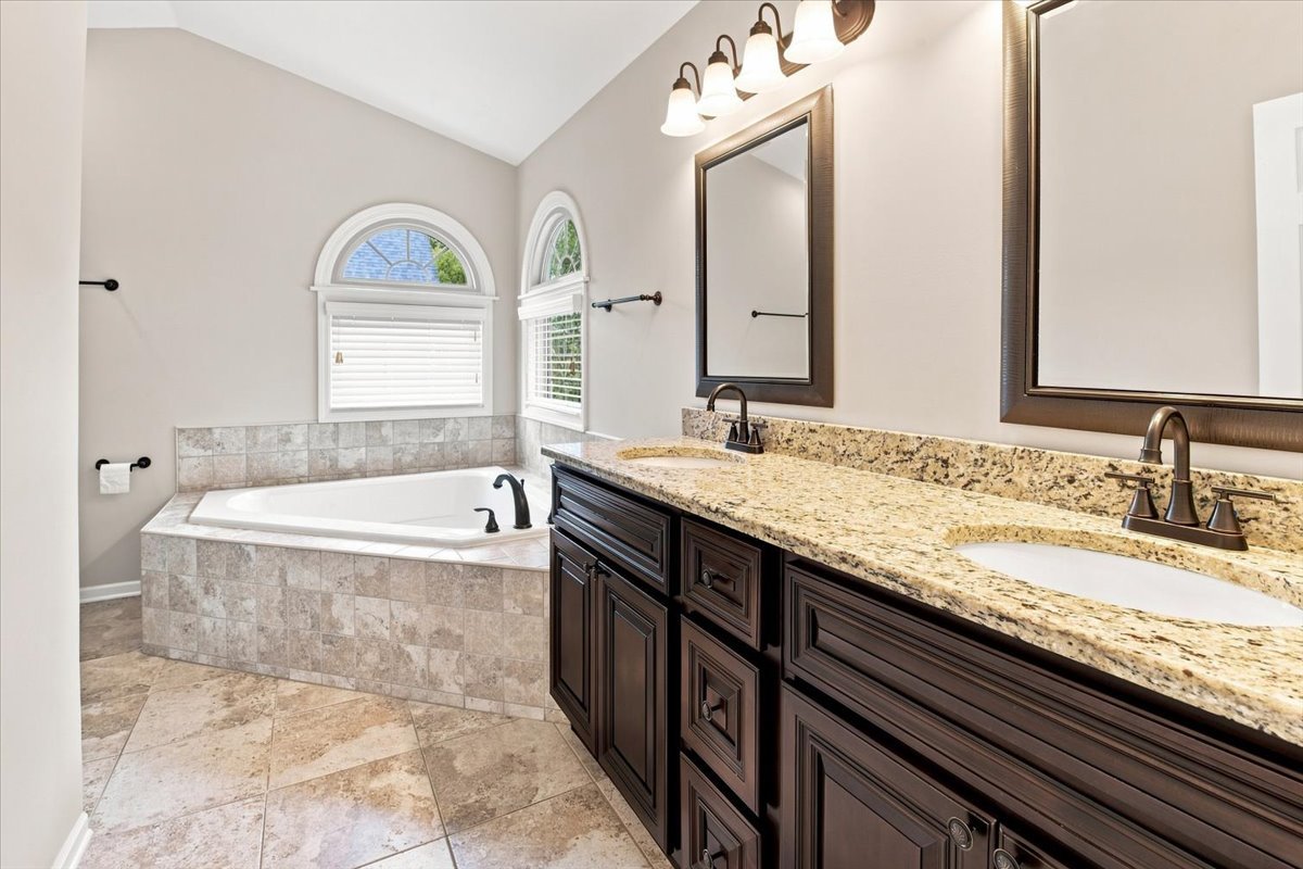 66 Copperwood Drive Property Photo 19