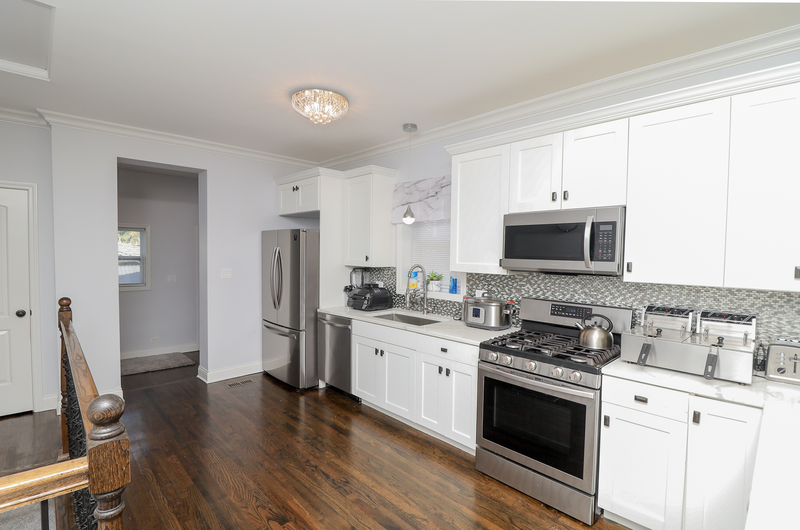 7708 S Wolcott Avenue Property Photo 7
