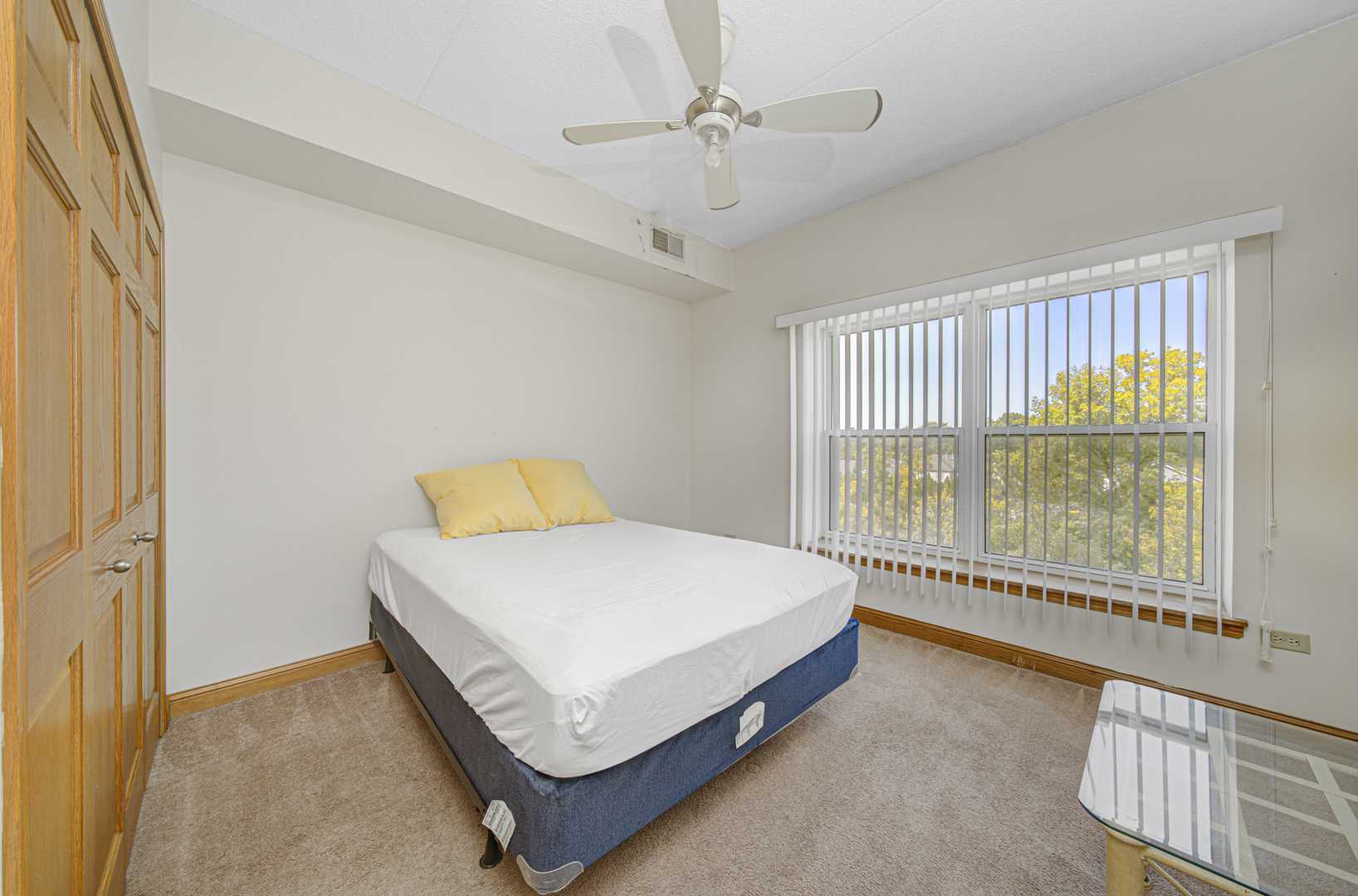 7050 183rd Street 409 Property Photo 12