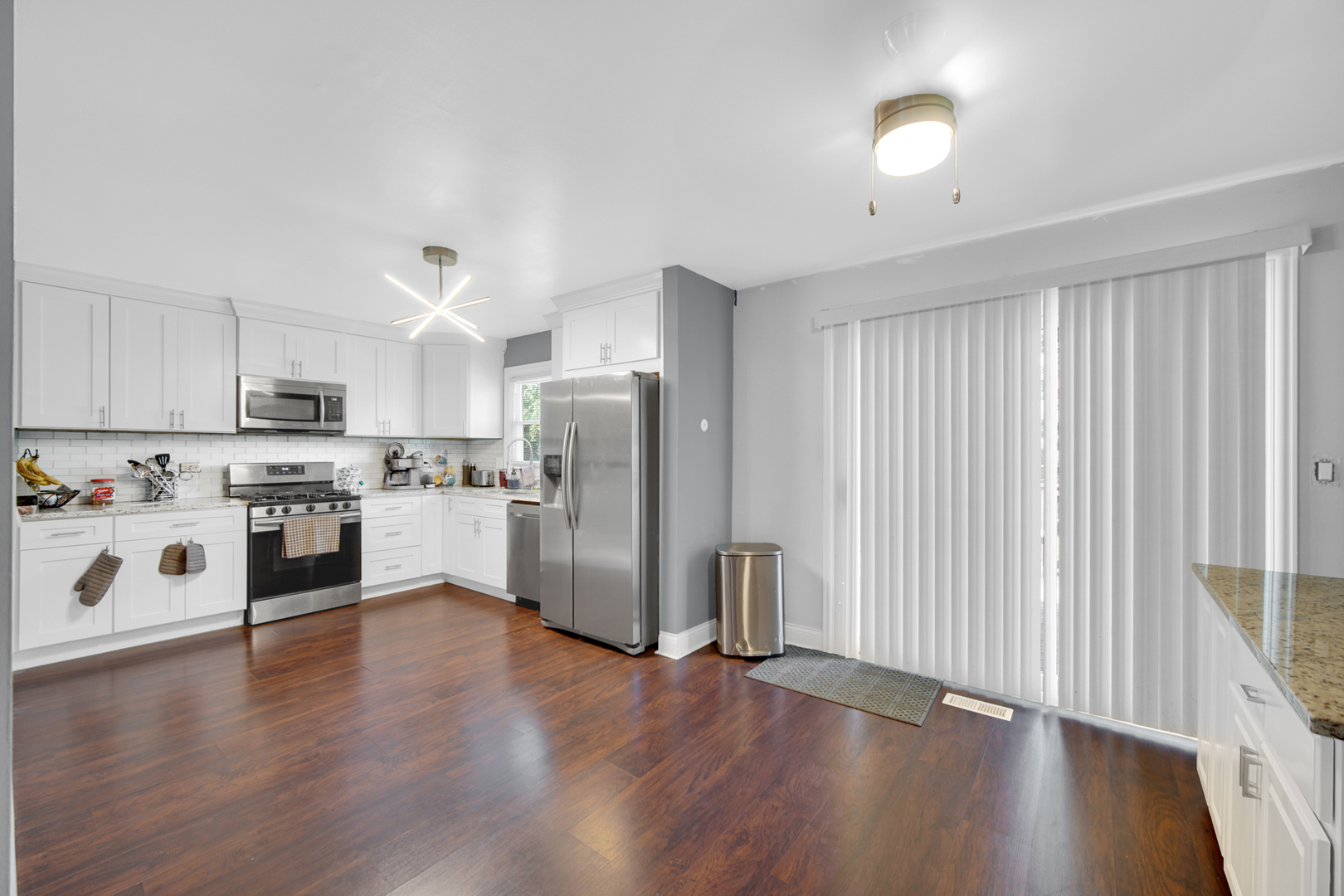 1108 Amherst Lane Property Photo 6