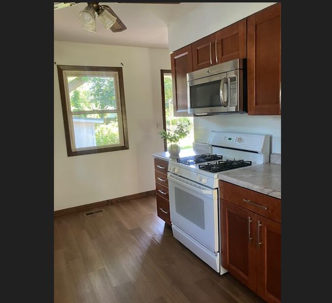 2109 W 7th St Street Property Photo 6