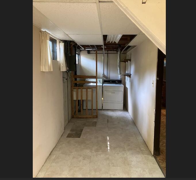 2109 W 7th St Street Property Photo 26