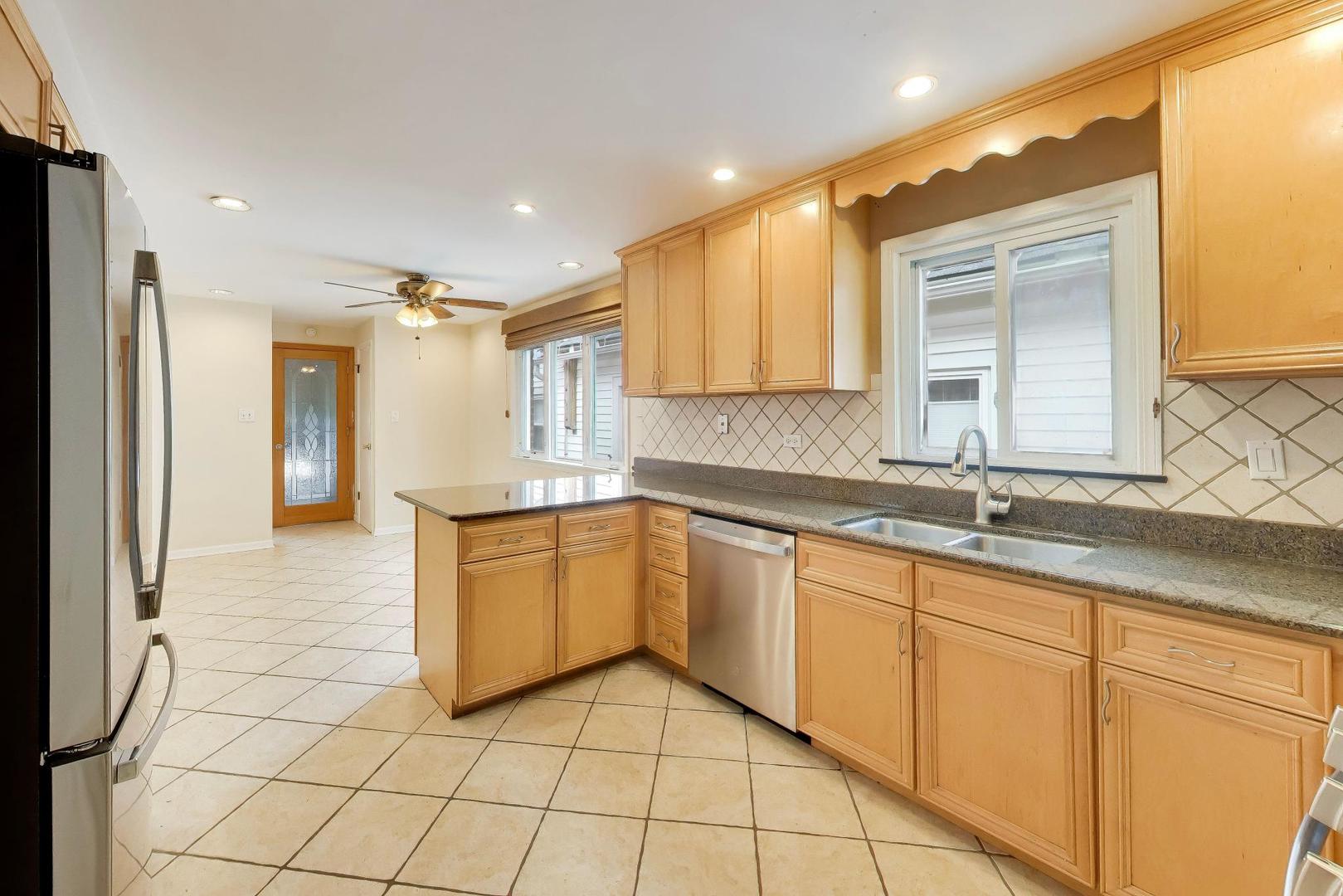 2972 S Loomis Street Property Photo 11