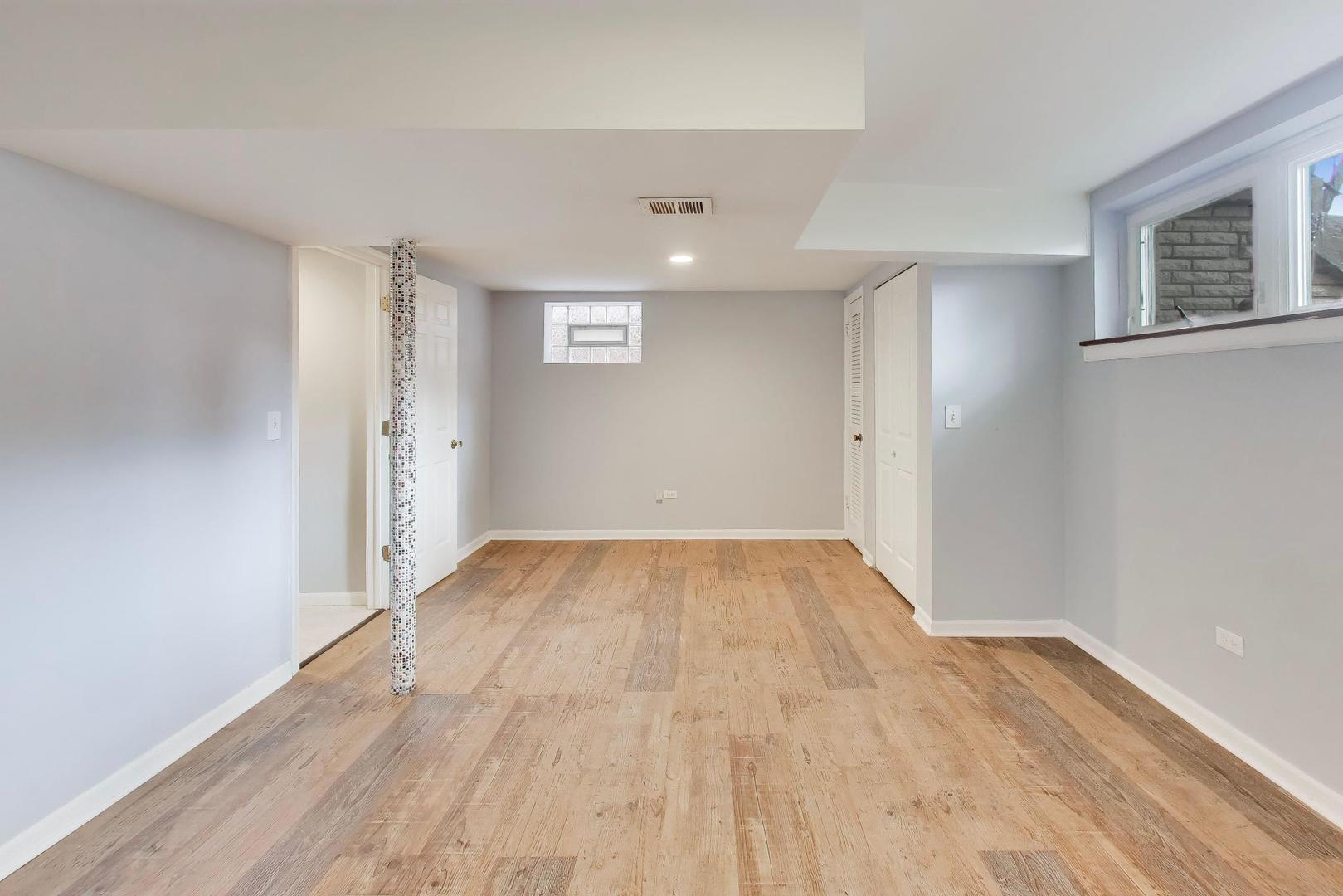 2972 S Loomis Street Property Photo 29