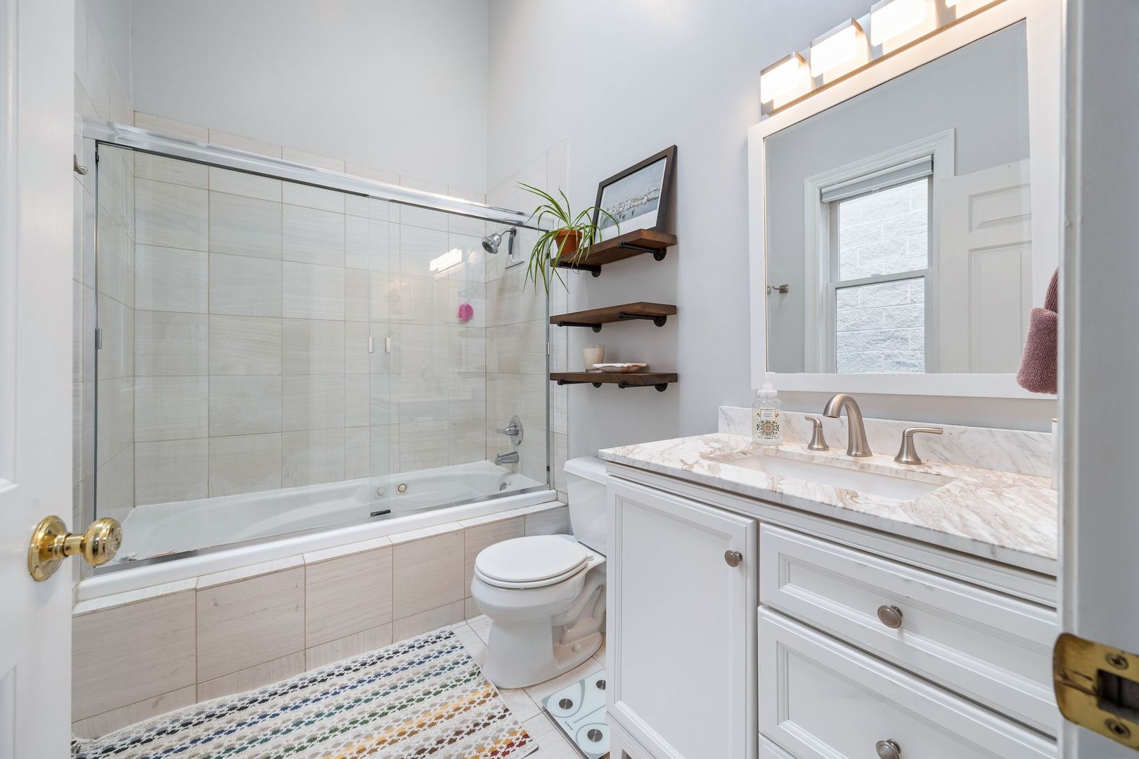 2930 N Damen Avenue 3 Property Photo 12