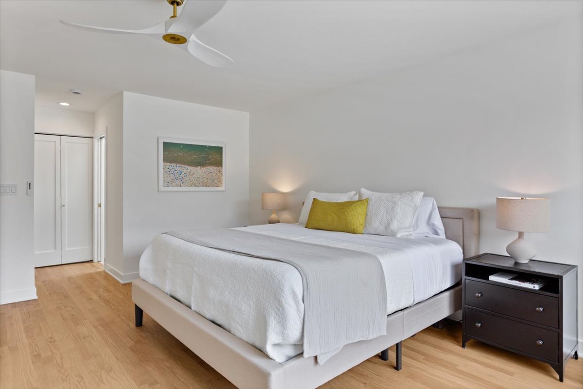 12747009 Property Photo 11