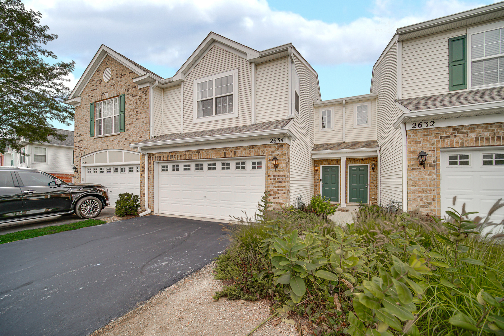 2634 Williamsburg Drive Property Photo 1