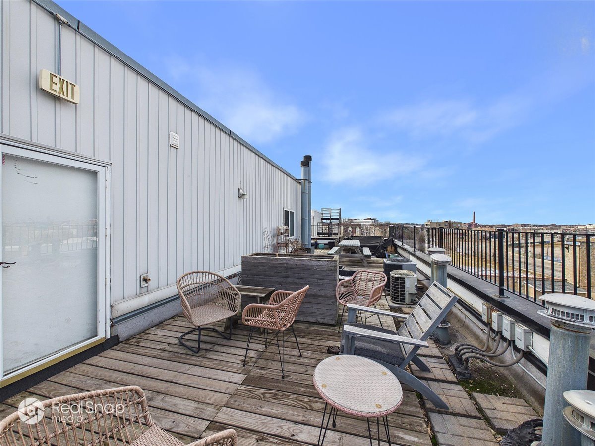 2221 N Lister Avenue 3c Property Photo 19