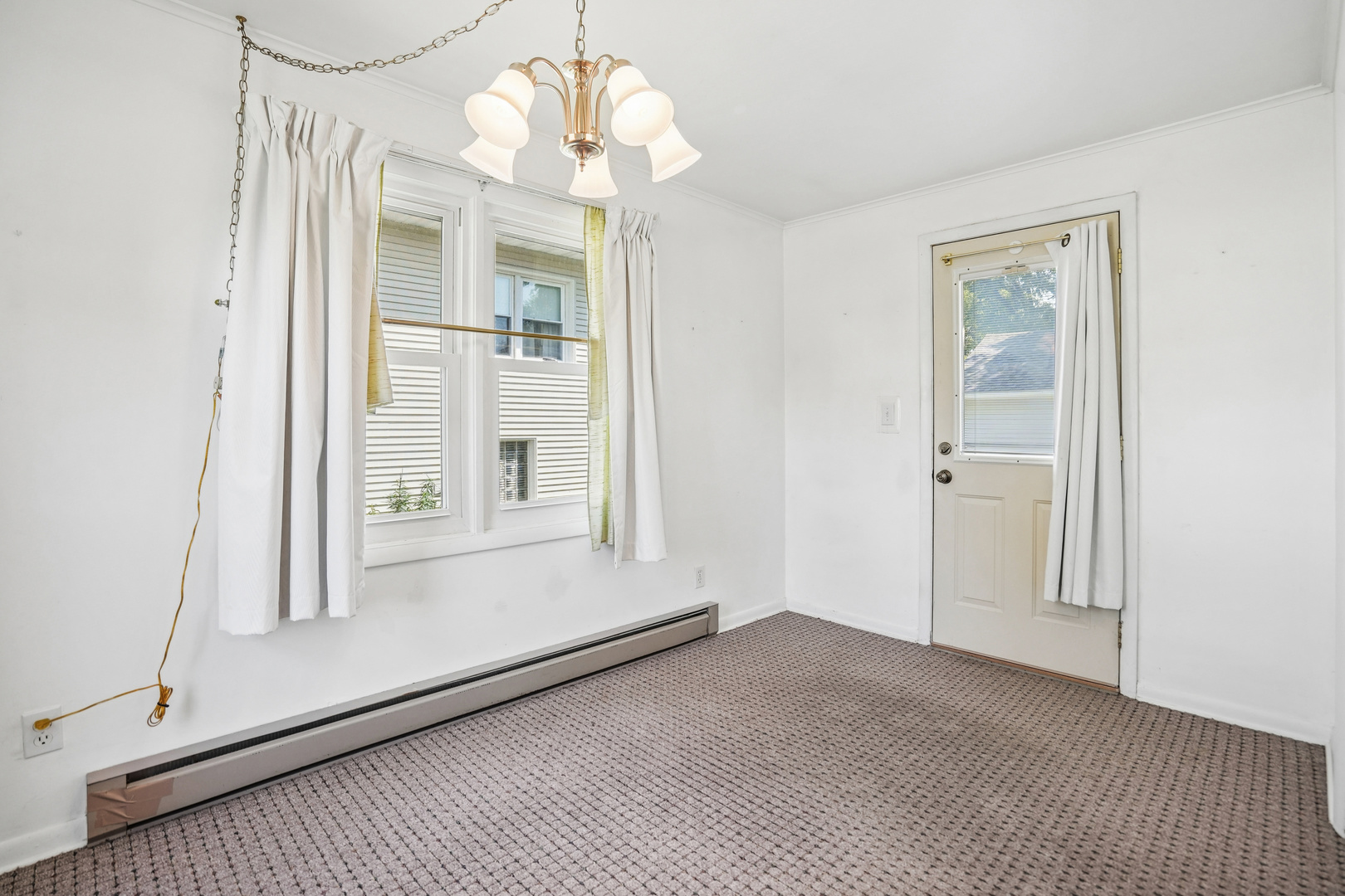 825 4th Street Property Photo 12