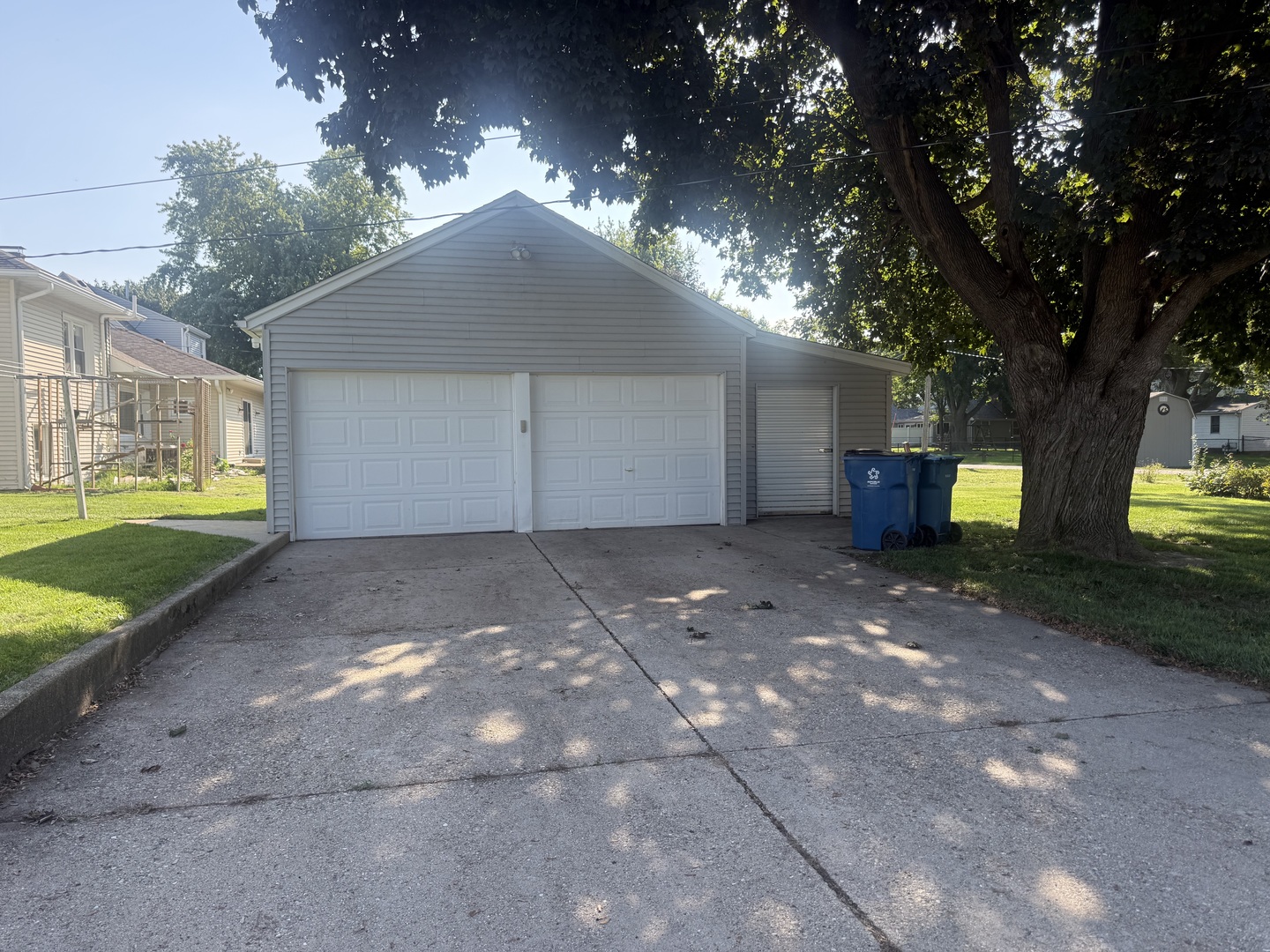 825 4th Street Property Photo 20