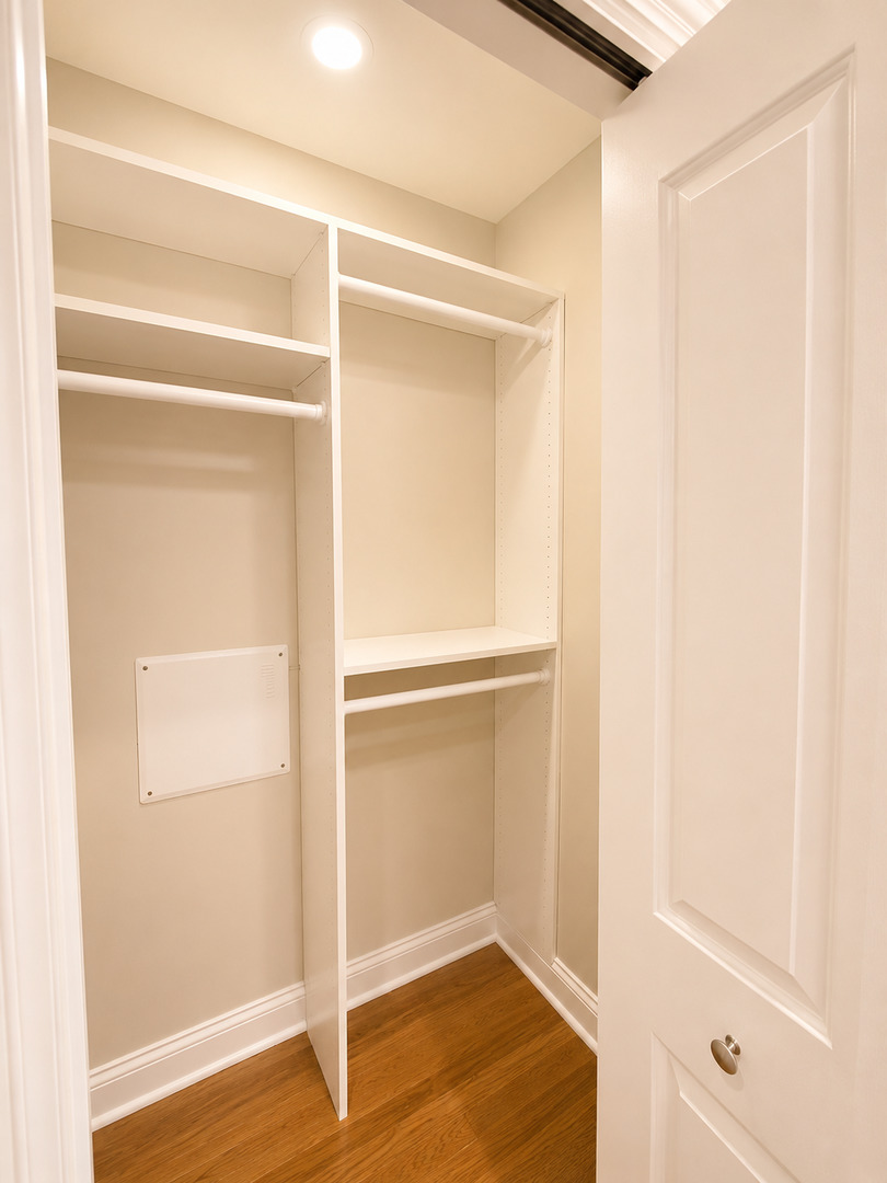 1002 W Van Buren Street 402 Property Photo 22