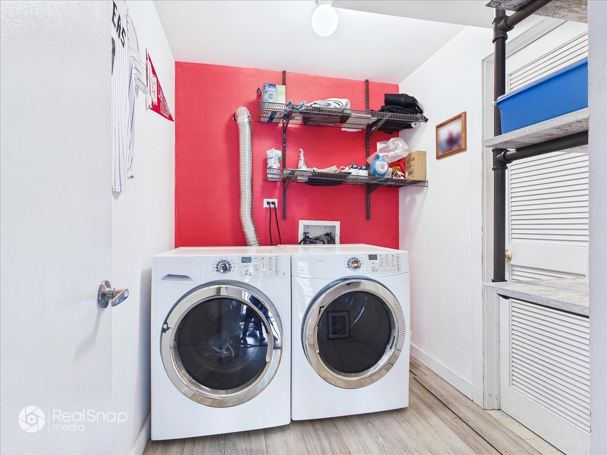 2221 N Lister Avenue 3c Property Photo 10