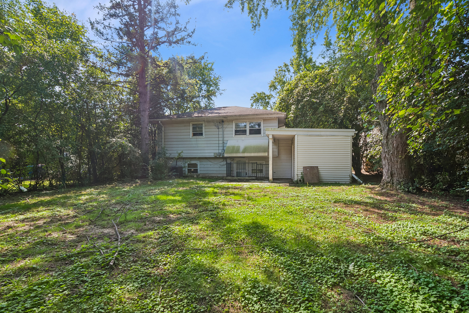 308 Southgate Drive Property Photo 2