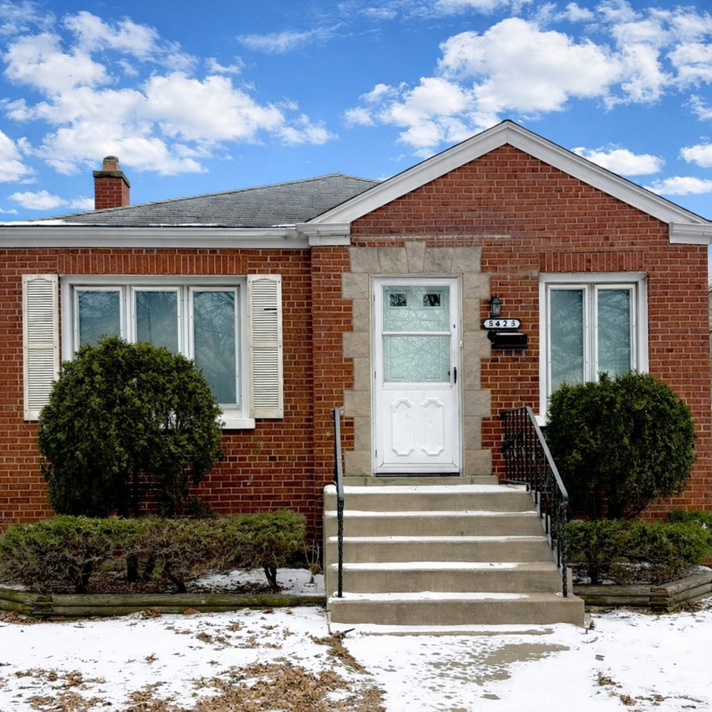 5423 W 63rd Place Property Photo 1