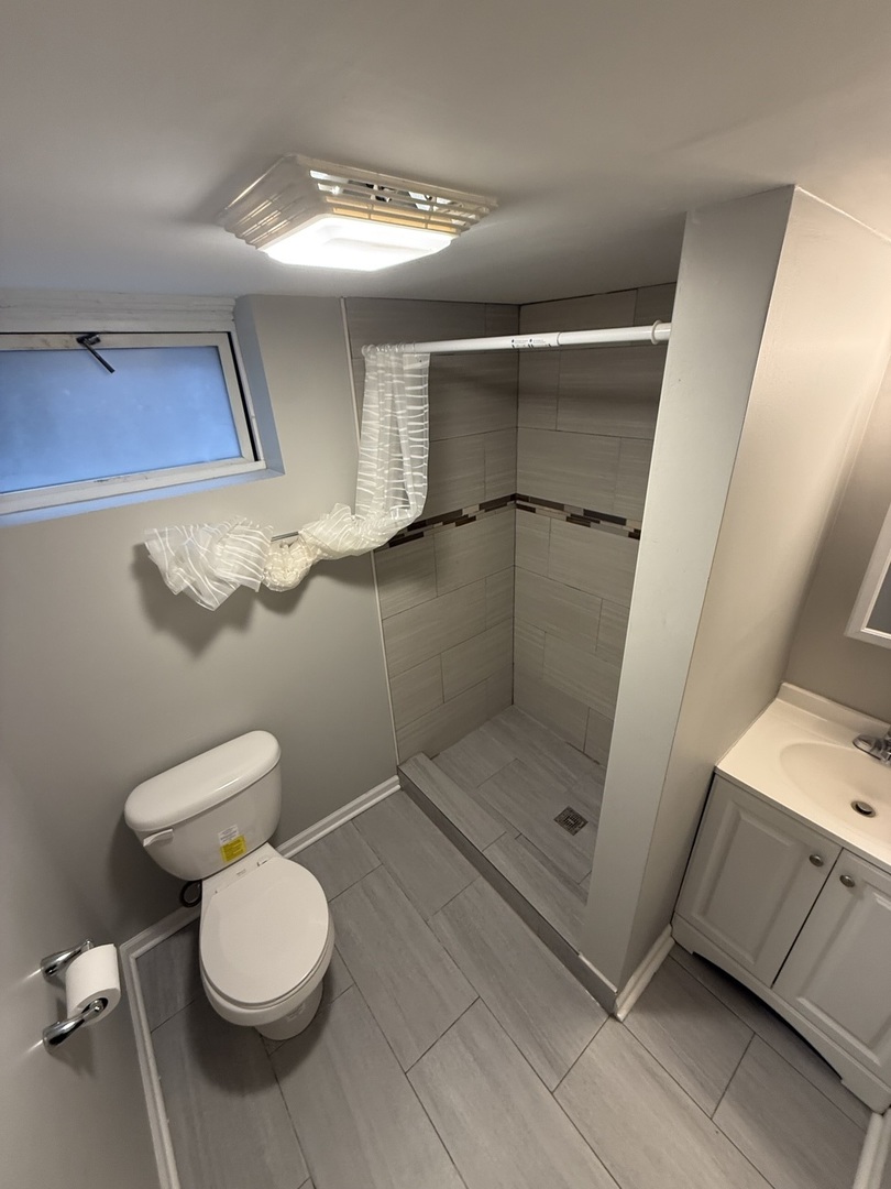5423 W 63rd Place Property Photo 11