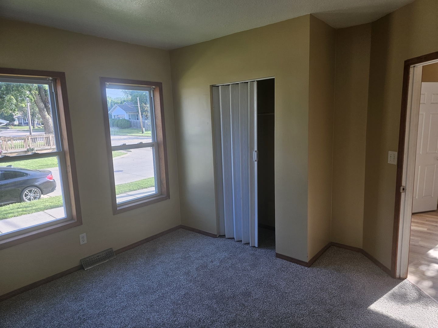 556 24th Avenue Property Photo 7