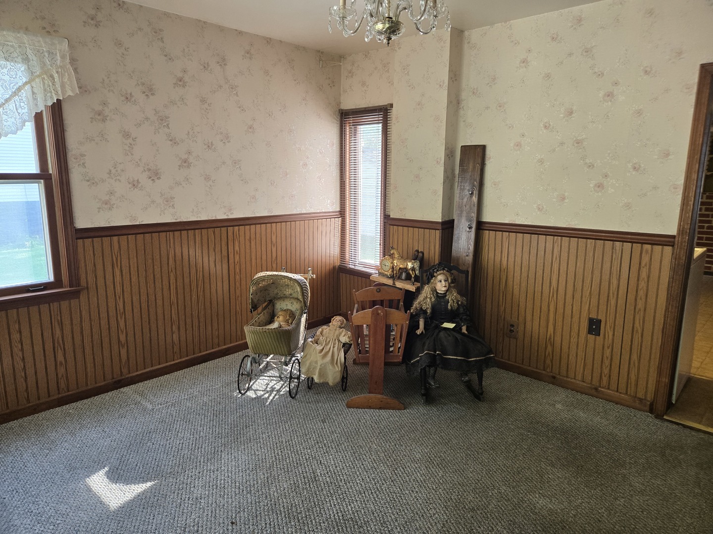 317 N Maple Street Property Photo 16
