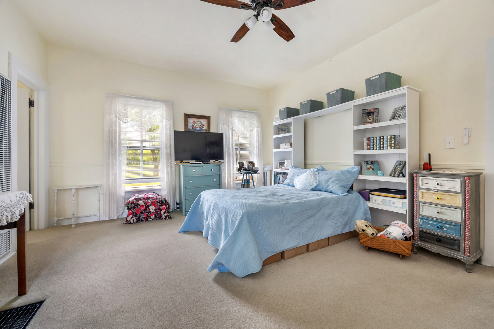 5502 Kenosha Street Property Photo 14