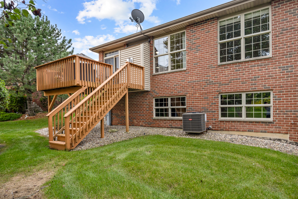 18021 Breckenridge Boulevard Property Photo 4