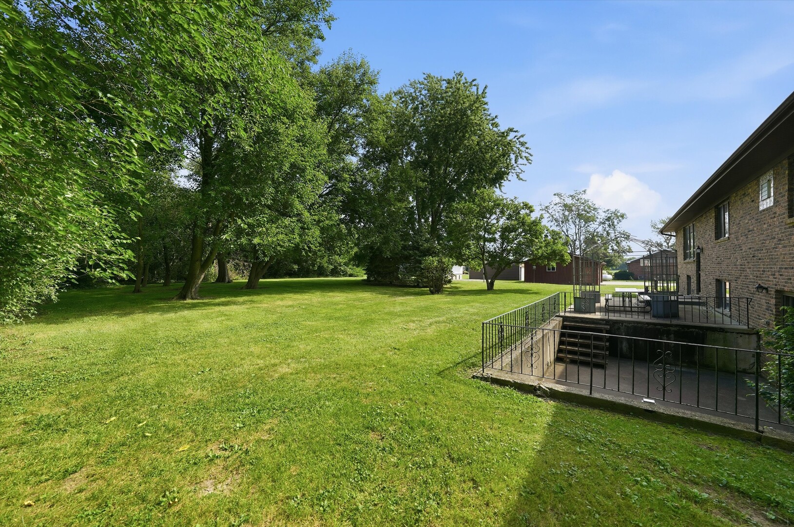 1128 W Church Road Property Photo 27