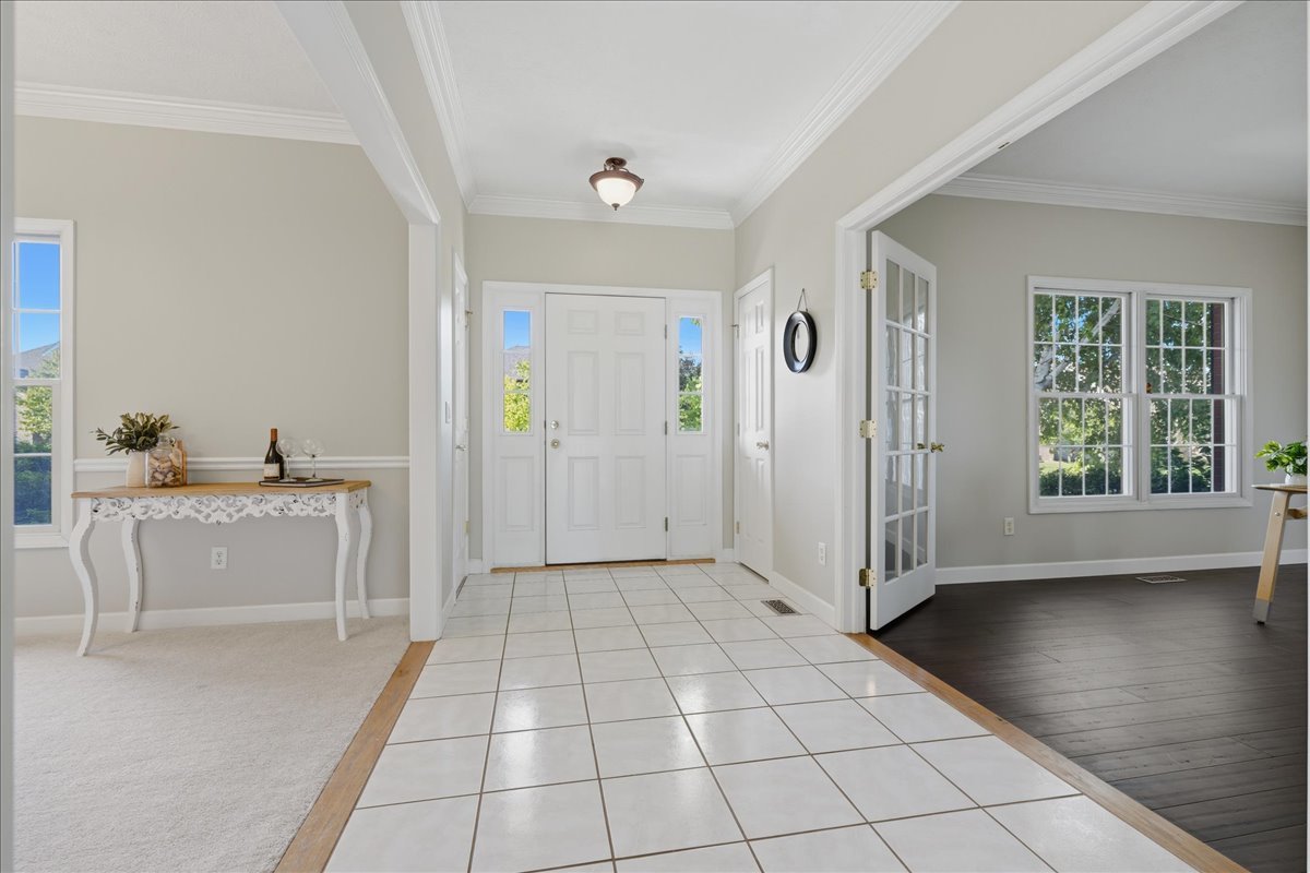 409 Whispering Pines Cc Lane Property Photo 18