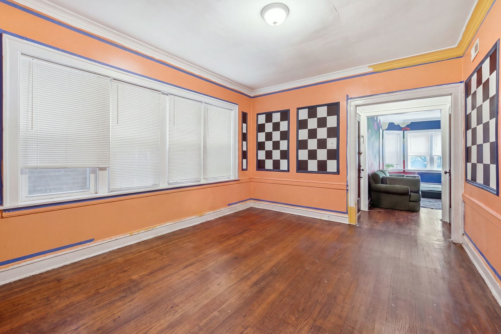 8038 S Maryland Avenue Property Photo 18