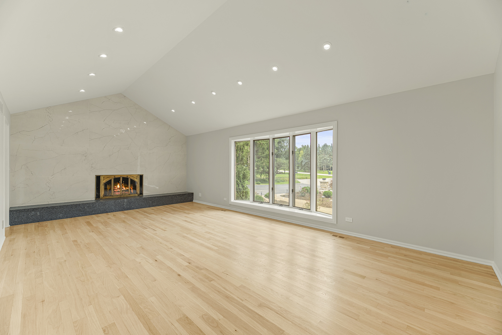 412 Bramble Lane Property Photo 3