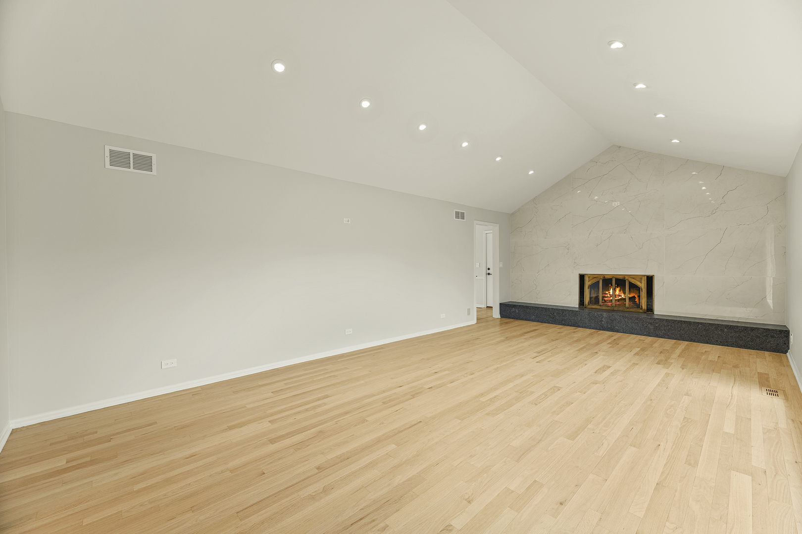 412 Bramble Lane Property Photo 4