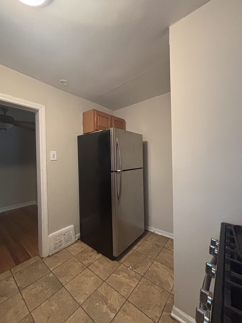 2108 E 95th Place Property Photo 13