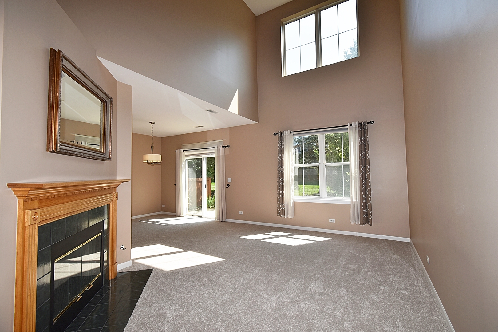 312 Fairmont Court Property Photo 4