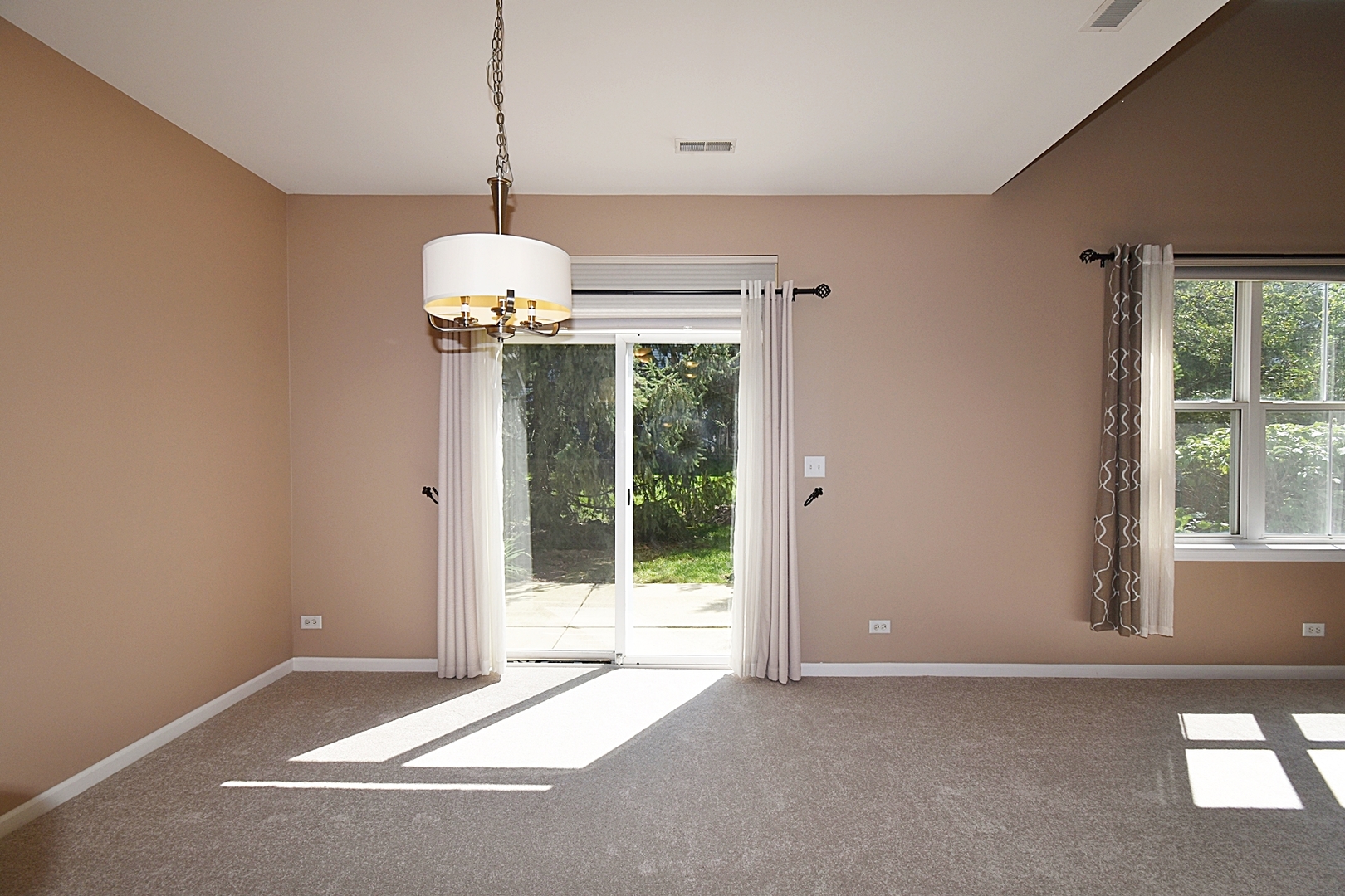 312 Fairmont Court Property Photo 9