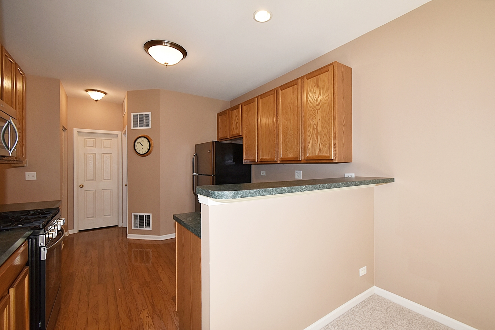 312 Fairmont Court Property Photo 10