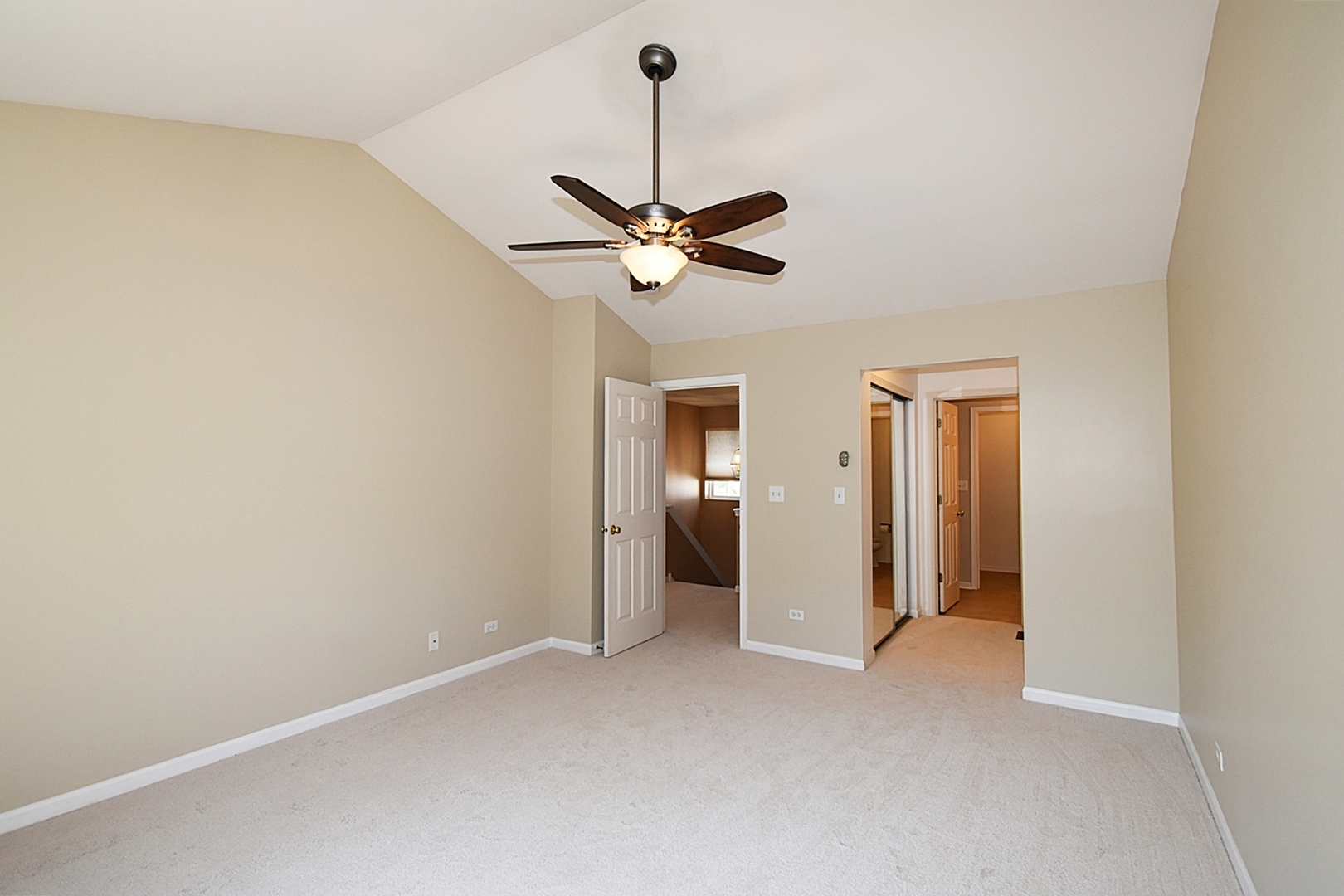 312 Fairmont Court Property Photo 19