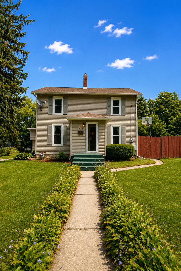 810 Hemlock Avenue Property Photo 1