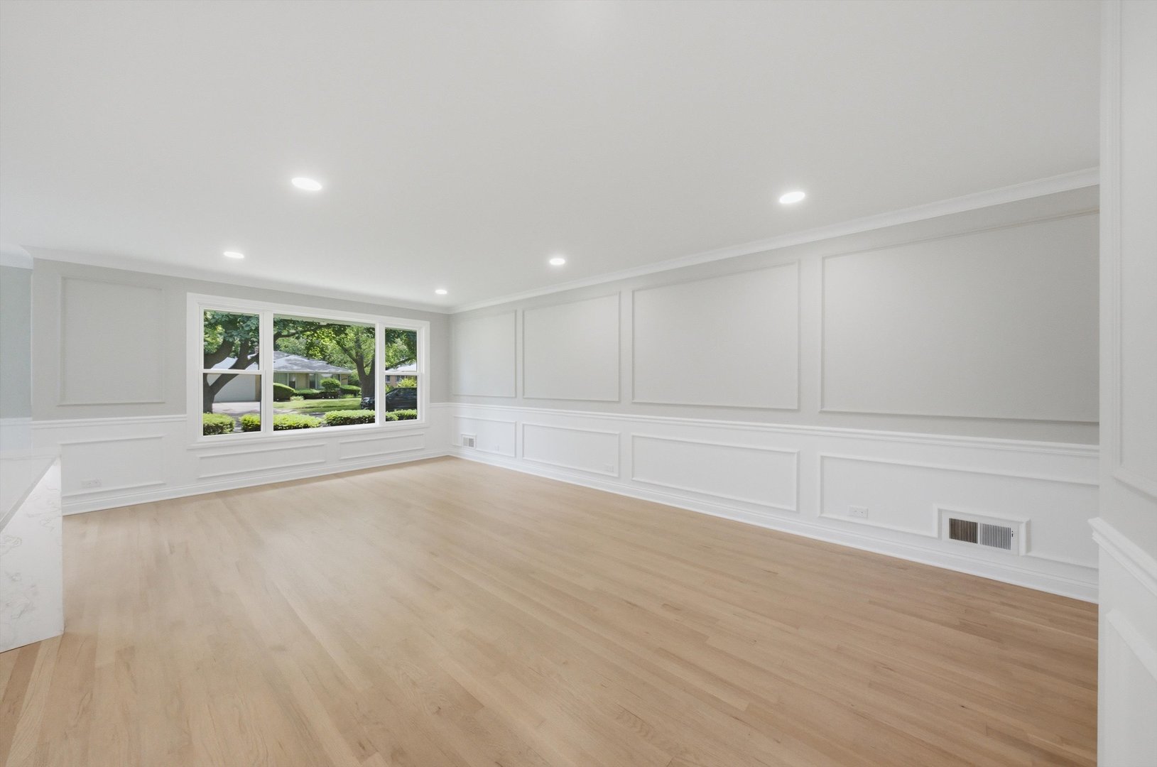 8434 Lawndale Avenue Property Photo 16