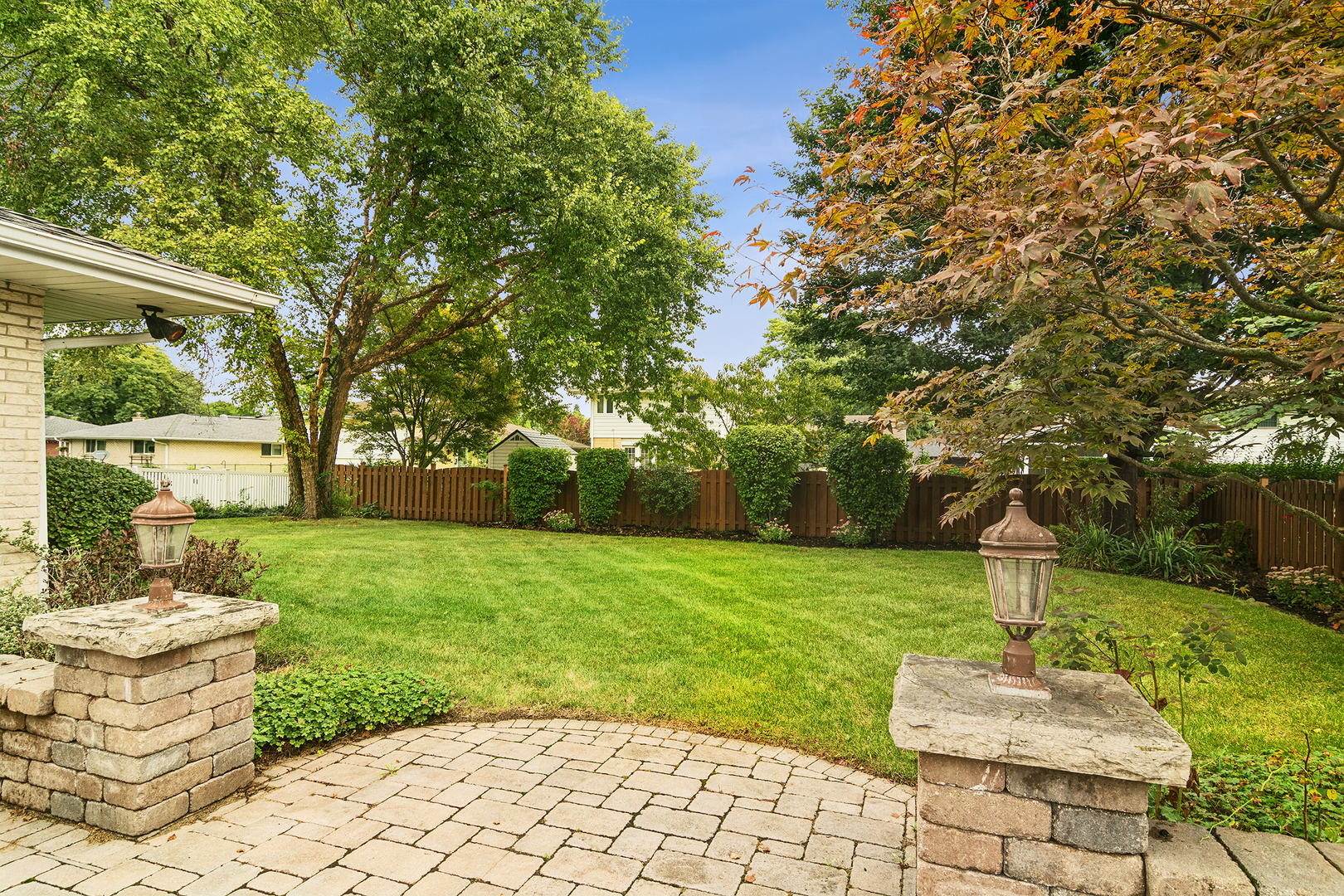 1807 N Larch Drive Property Photo 24