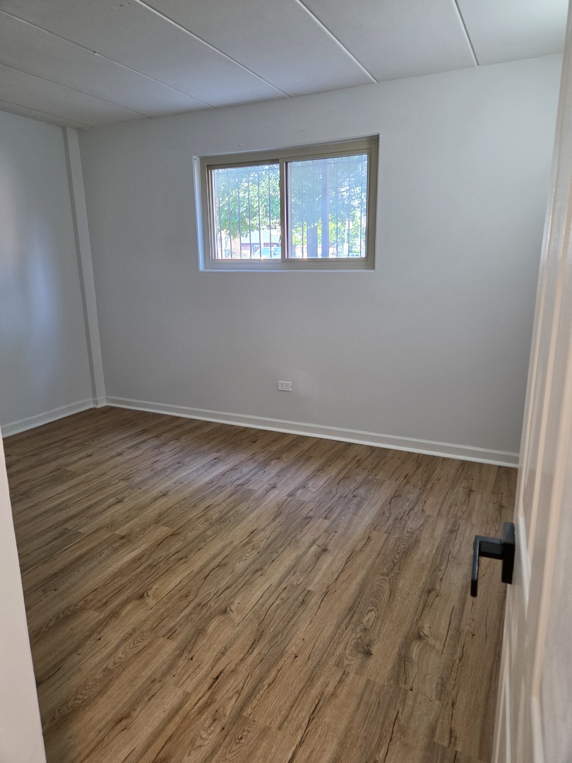 2537 Thatcher Avenue 1a Property Photo 5