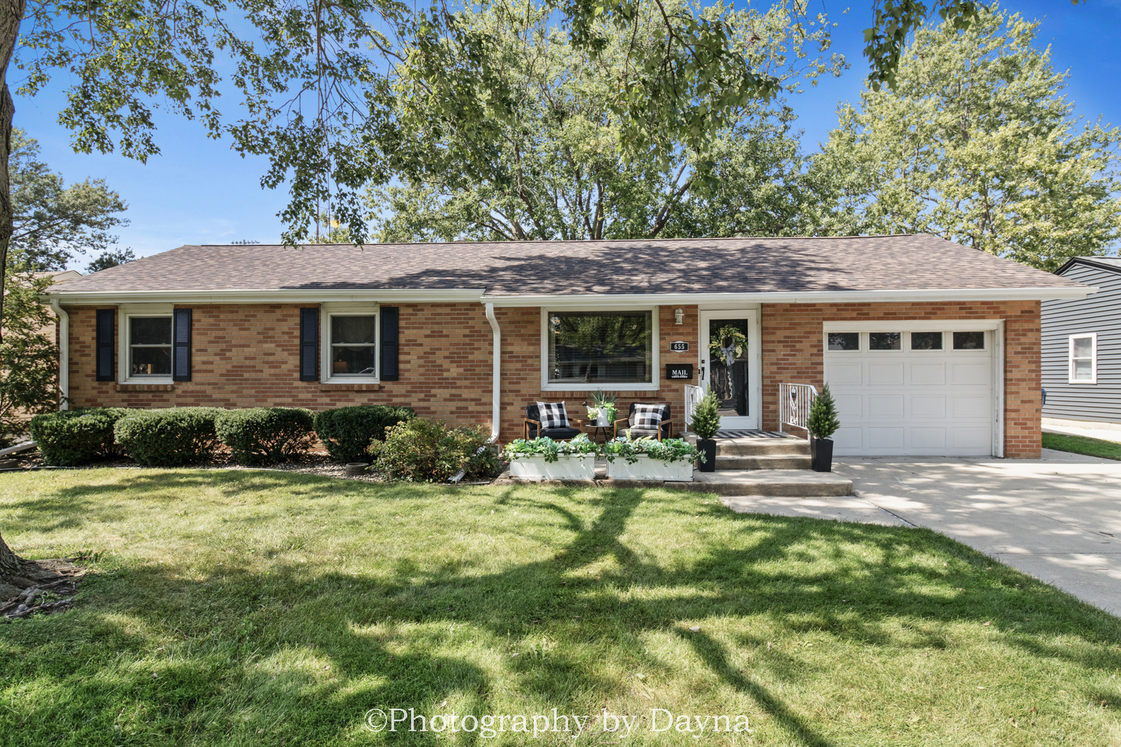 655 Jonette Avenue Property Photo 1