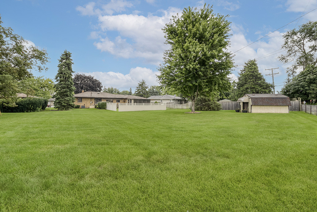 927 Maryville Drive Property Photo 19