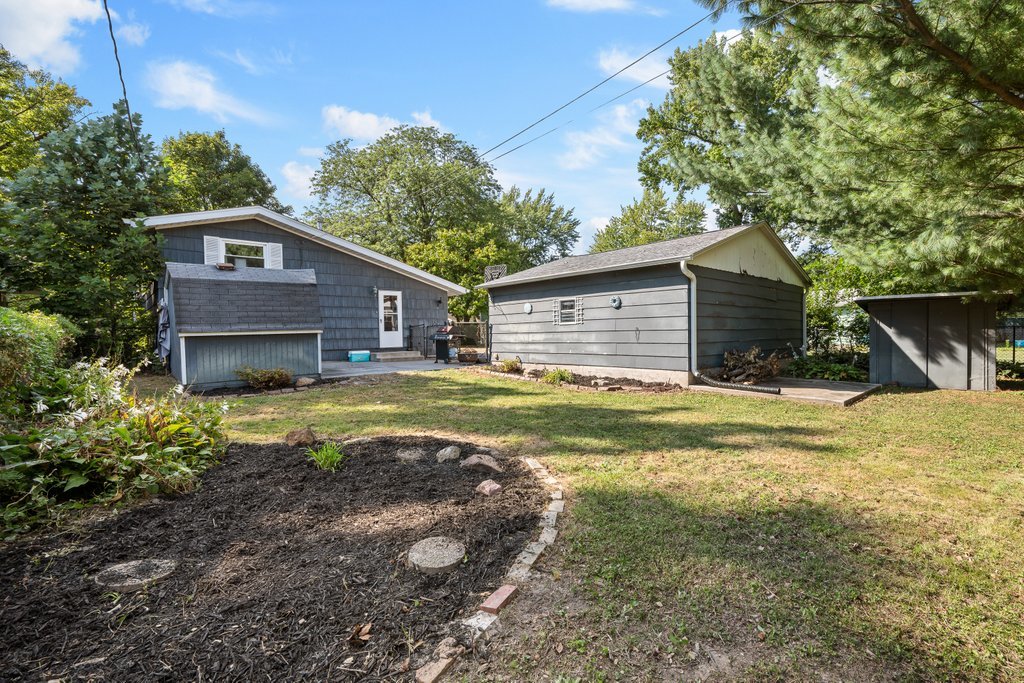 2343 46th Street Court Property Photo 19