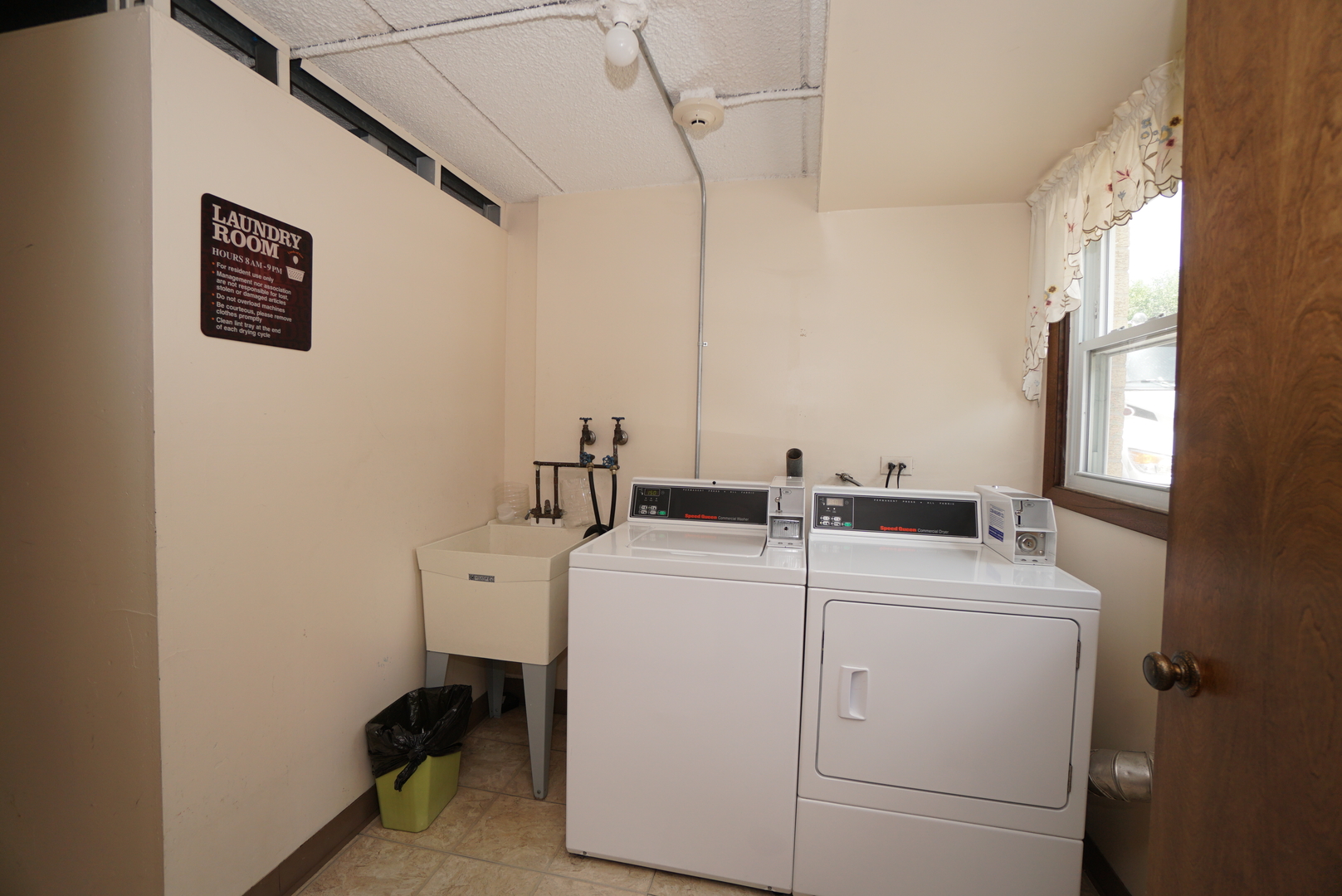 1003 S Euclid Avenue 1 Property Photo 22