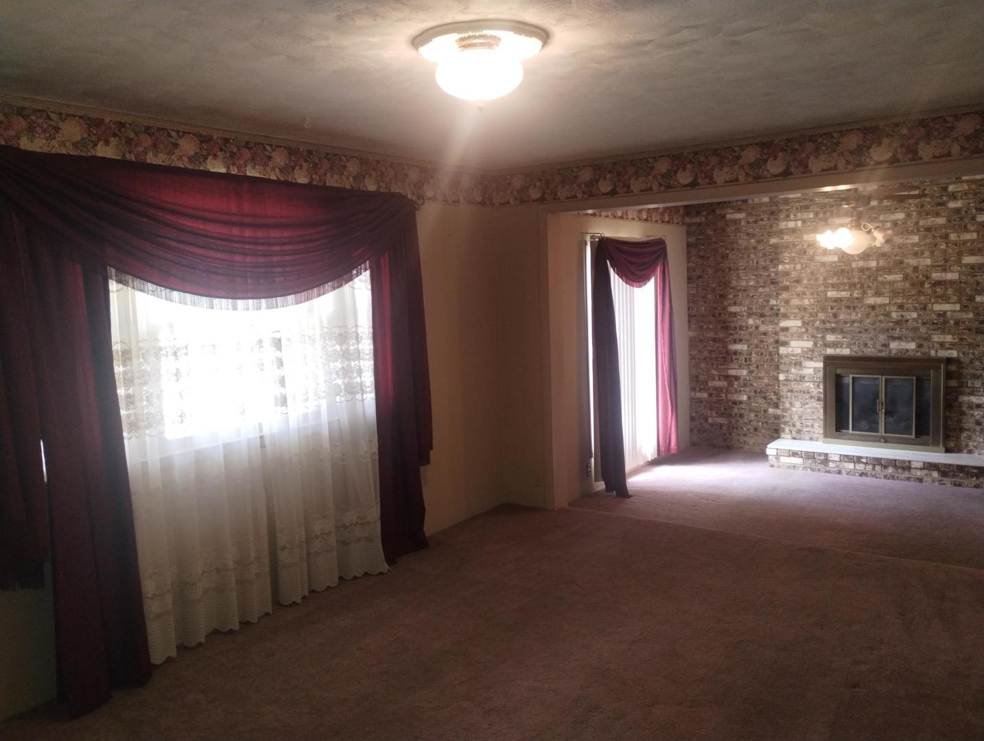 102 S J Street Property Photo 6